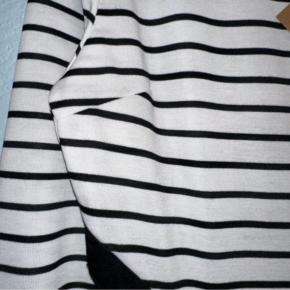 NEW WITH TAG Gumuxi Black and White Striped Midi Dress, Size M - Picture 3 of 10